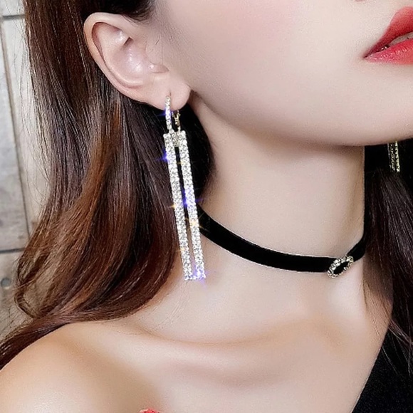 Sparkly Crystal Rhinestone Rectangle Drop Earrings - Picture 4 of 8